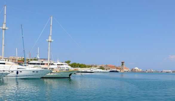 Griechenland mit dem Schiff Griechenland mit dem Schiff